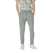 Men’s mint green drawstring track pants with floral print short-sleeve shirt for spring summer style