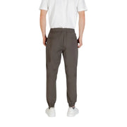 Men’s olive green jogger pants with elastic waist and cuffs, part of Antony Morato collection