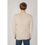 Beige sweater on a model viewed from behind, Only & Sons Men Knitwear collection