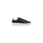 Black leather sneaker with white sole and patterned heel for stylish comfort