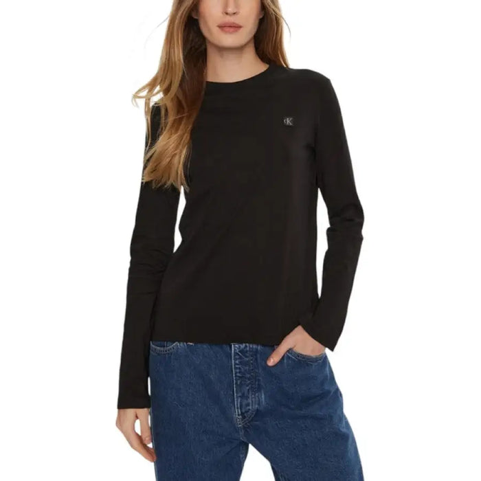 Black long-sleeved shirt displayed in the Black Long Sleeved Shirt product image