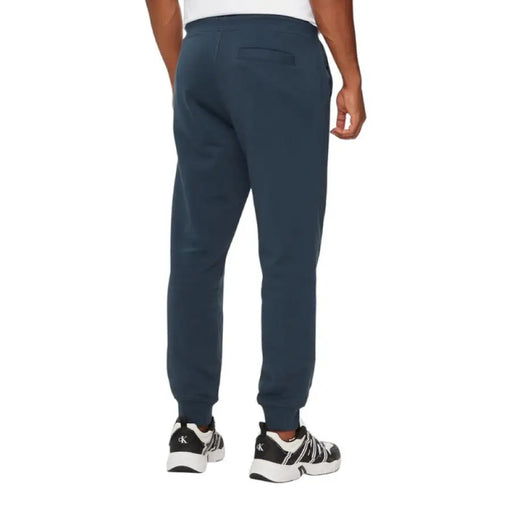 Calvin Klein Men’s Blue Fall Winter Jeans Trousers in stylish jogger pants design