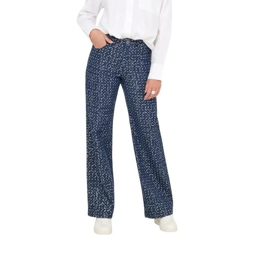 Women’s navy blue wide-leg trousers with white speckle pattern for fall winter fashion