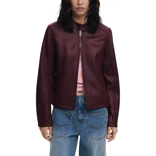 Women’s maroon faux leather motorcycle jacket with stand collar and silver zippers for Desigual Bordeaux blazer