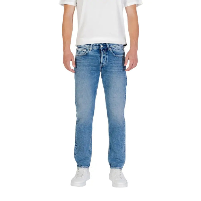 Man wearing Light Blue Denim Jeans for Men and a white T-shirt