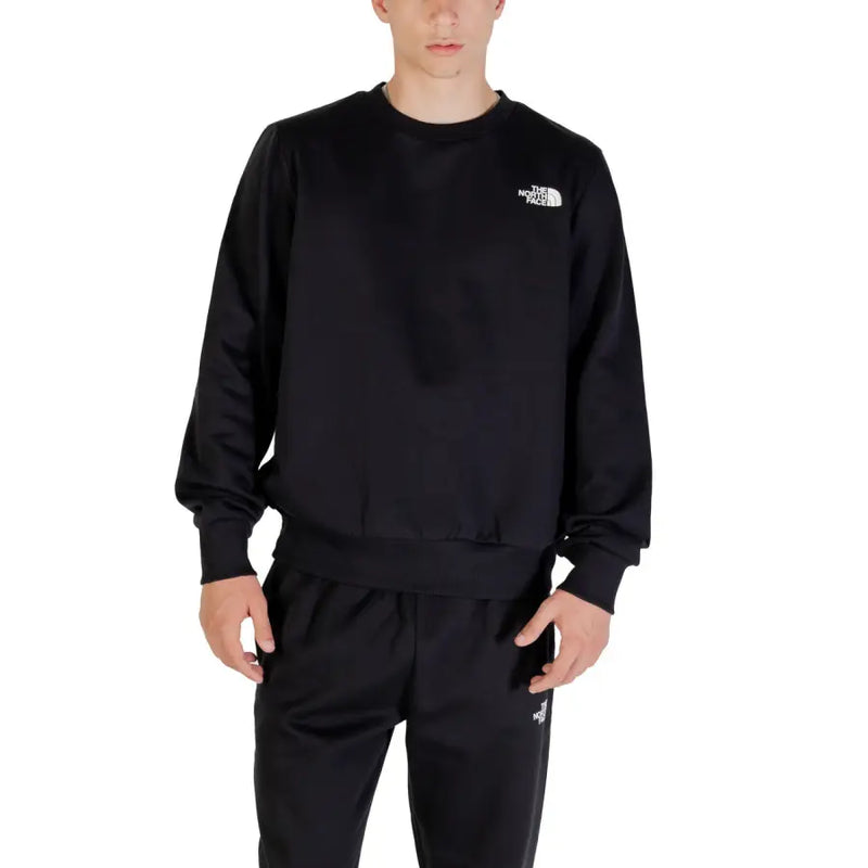 Men’s black printed round neck sweatshirt and matching sweatpants by The North Face