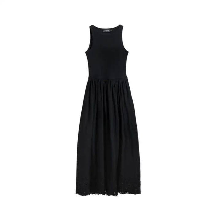 Sleeveless black maxi dress from Sleeveless Midi and Maxi Dresses in Black and Navy collection
