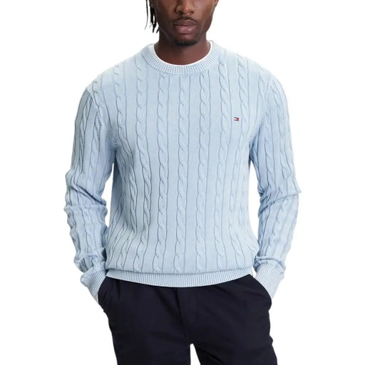Tommy hilfiger men’s light blue cable knit sweater.