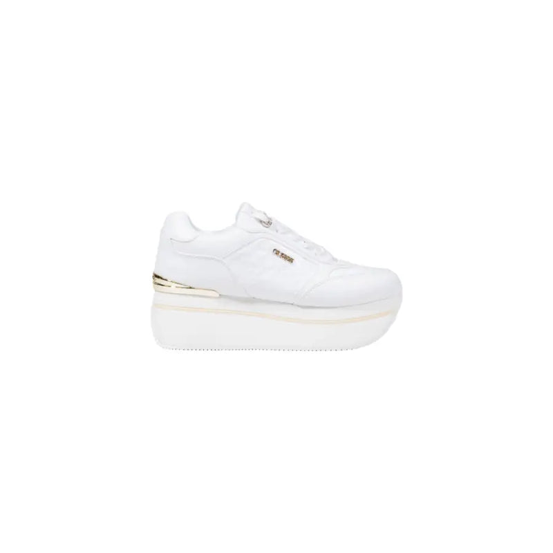 White platform sneakers with gold accents for women from Guess Fall Winter collection