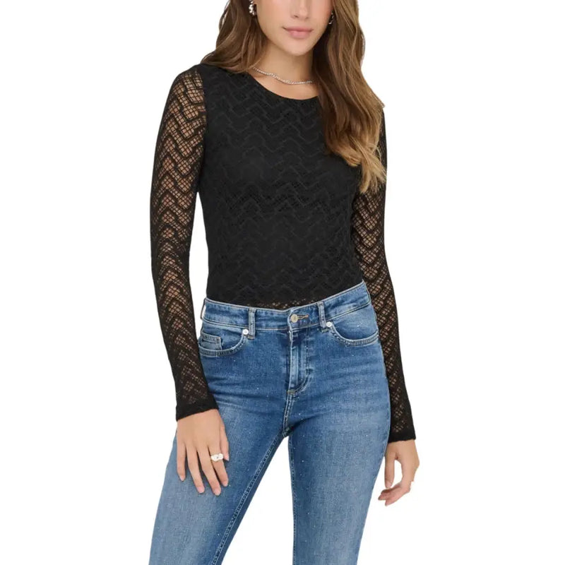 Women’s black long-sleeve lace top with round neck, suitable for fall and winter wear