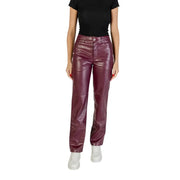 Women’s high-waisted burgundy faux leather trousers with button and zipper closure