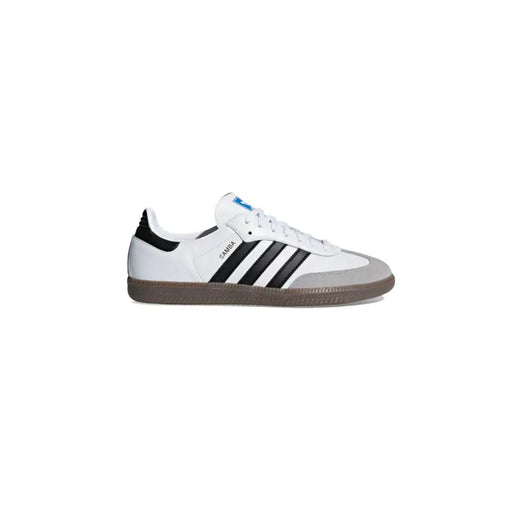 Adidas Baskets homme Samba en cuir blanc avec trois bandes noires, bout gris et semelle en gomme B75806