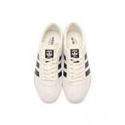 White adidas originals women suede sneakers with black 三条纹 stripes and classic leather upper
