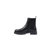 Alviero Martini Prima Classe black leather ankle boots for women with chunky rubber sole and zipper closure