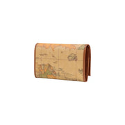 Portefeuille zippé beige pour femme Alviero Martini Prima Classe, orné d'un imprimé carte vintage et de bords en cuir beige et marron.