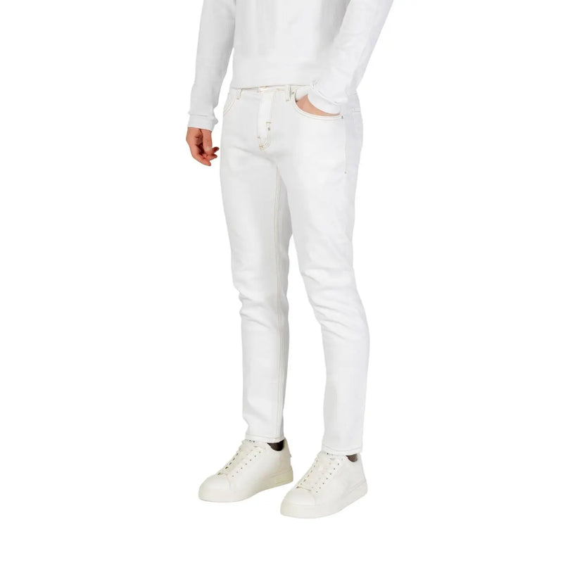 Antony Morato Jean homme en denim blanc slim avec surpiqûres discrètes, vue de face