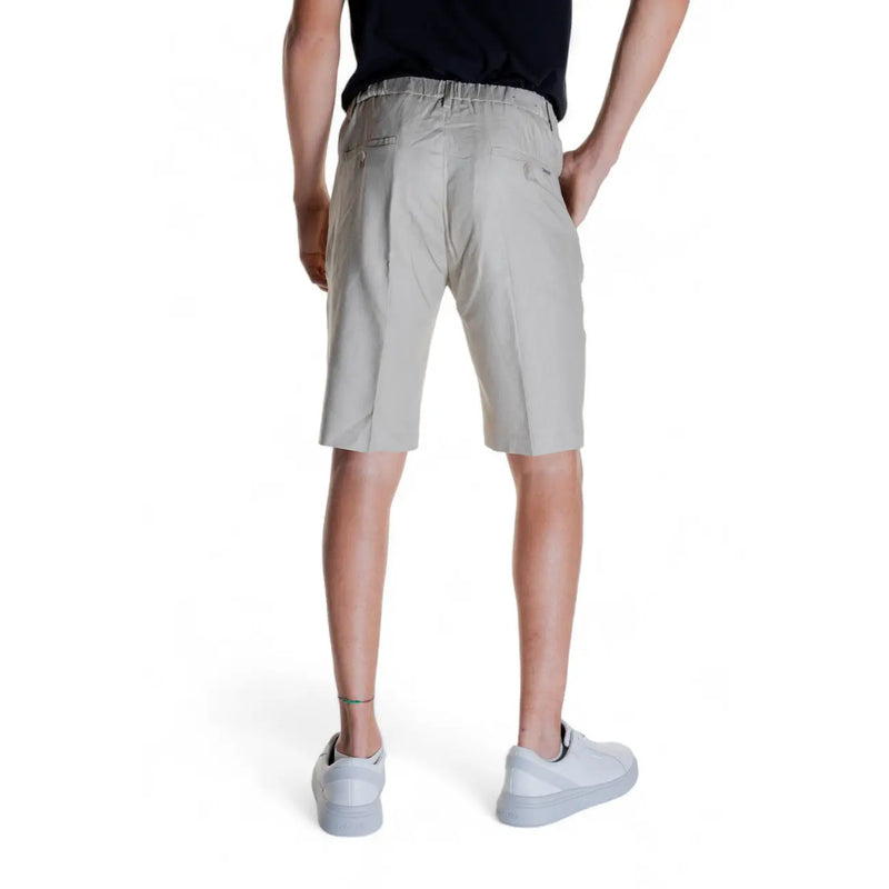 Antony Morato Short en lin beige pour homme, coupe décontractée et plis discrets (vue de face)