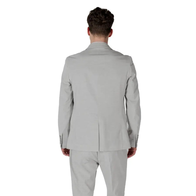Antony Morato Blazer pour homme en lin mélangé gris clair, coupe ajustée, col à revers et texture subtile.