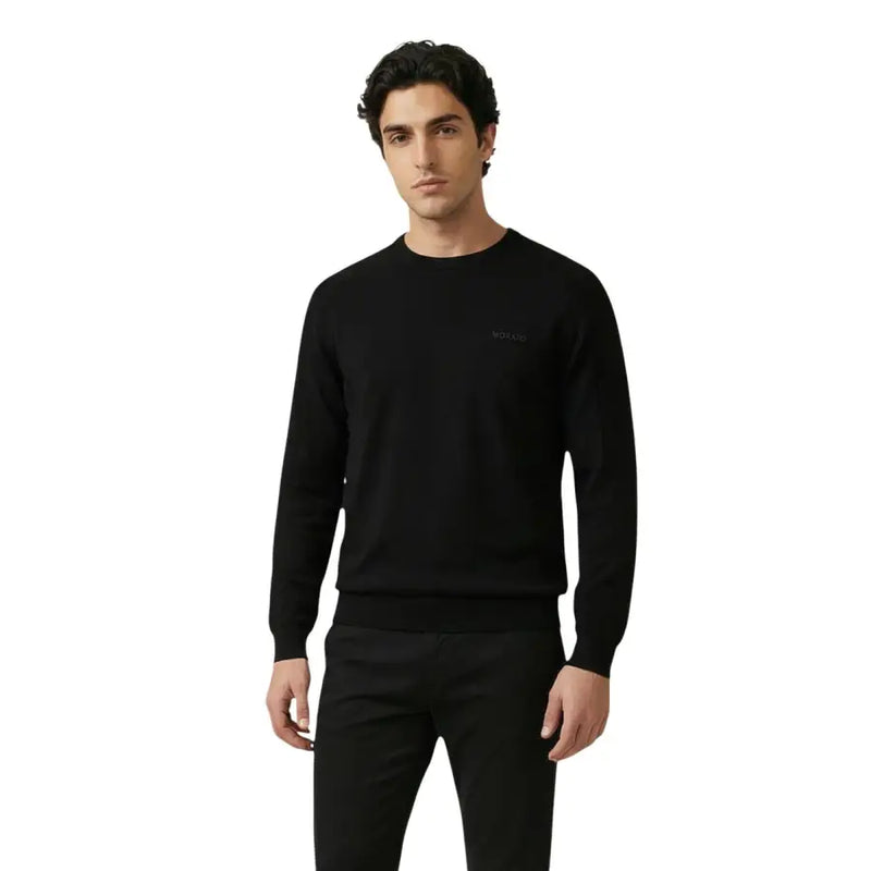 Antony Morato Pull homme noir en maille de coton à manches longues et col rond, avec logo discret brodé sur la poitrine gauche.
