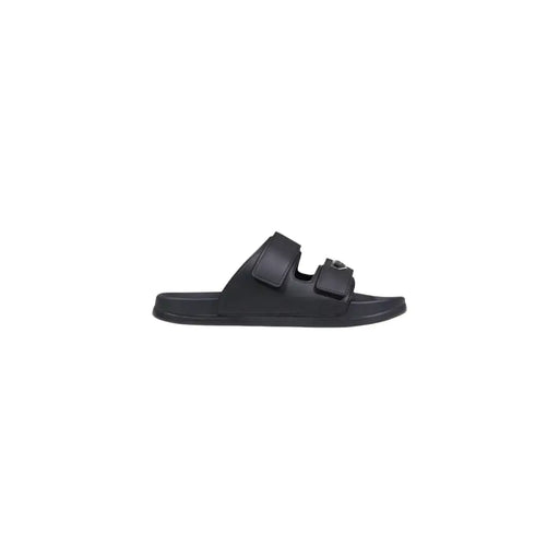 Sandale à enfiler en cuir noir avec deux brides réglables et un design minimaliste de Antony Morato pour hommes