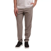 Armani Exchange Pantalon chino kaki slim fit à la coupe ajustée, doté de poches zippées et boutonnées, idéal pour l'automne et l'hiver.