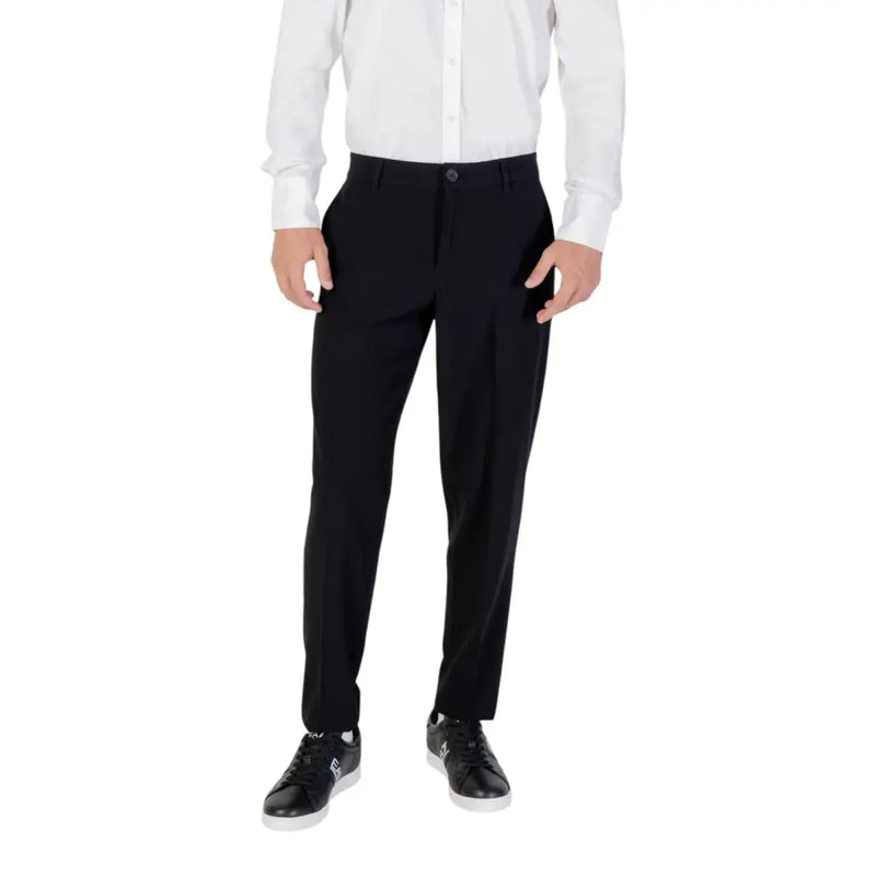 Armani Exchange Pantalon noir tailleur automne-hiver à la coupe droite élégante, plis discrets, poches zippées et boutonnées