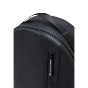 Armani exchange Sac à dos homme en polyester noir, au design minimaliste et élégant, avec vue de face en tissu texturé.