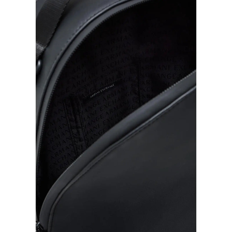 Armani Exchange Sac à dos pour homme en cuir noir et polyester avec doublure intérieure ornée du logo de la marque.