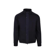 Veste noire zippée à col montant et fermeture boutonnée sur le devant, associée à armani exchange Sweat à capuche bleu en coton mélangé pour homme