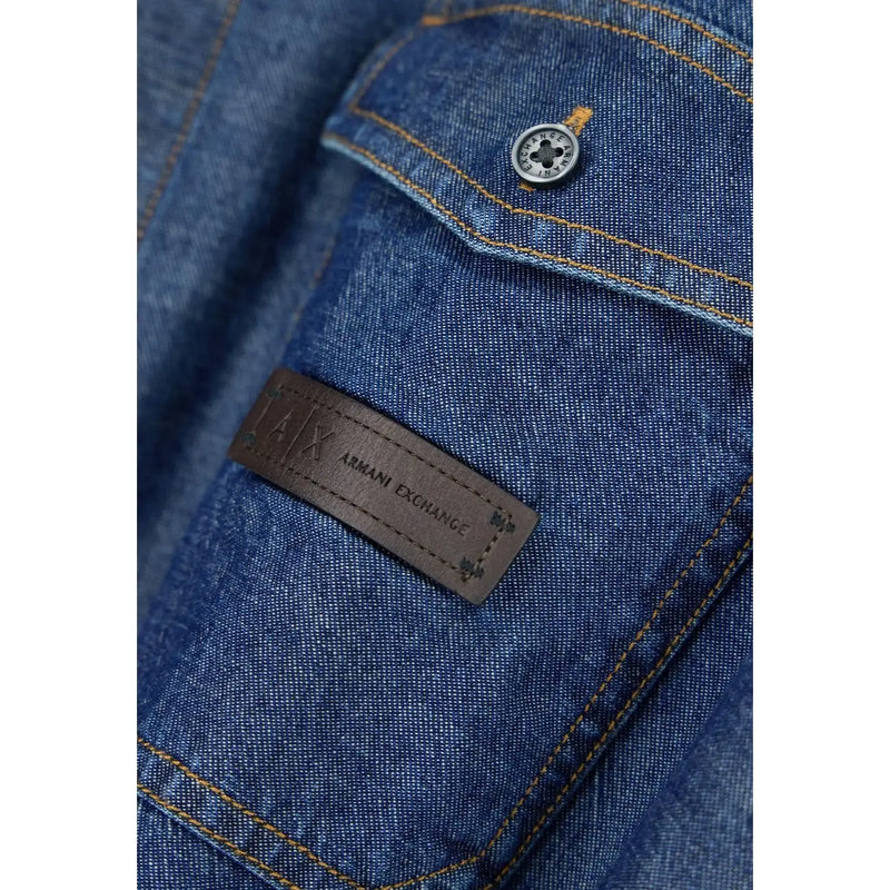 Armani Exchange Chemise homme en coton bleu avec bouton argenté et jax en cuir marron armani exchange correctif