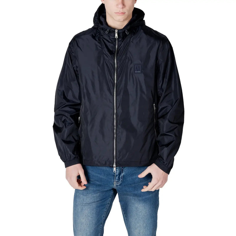 Armani exchange Blazer à capuche bleu en polyamide pour homme, avec coupe-vent en nylon noir brillant et détails de fermeture éclair argentés.