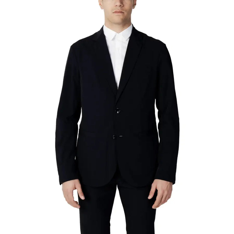 Veste de costume noire en coton à simple boutonnage, coupe élégante et ajustée, fermeture à deux boutons. Armani Exchange