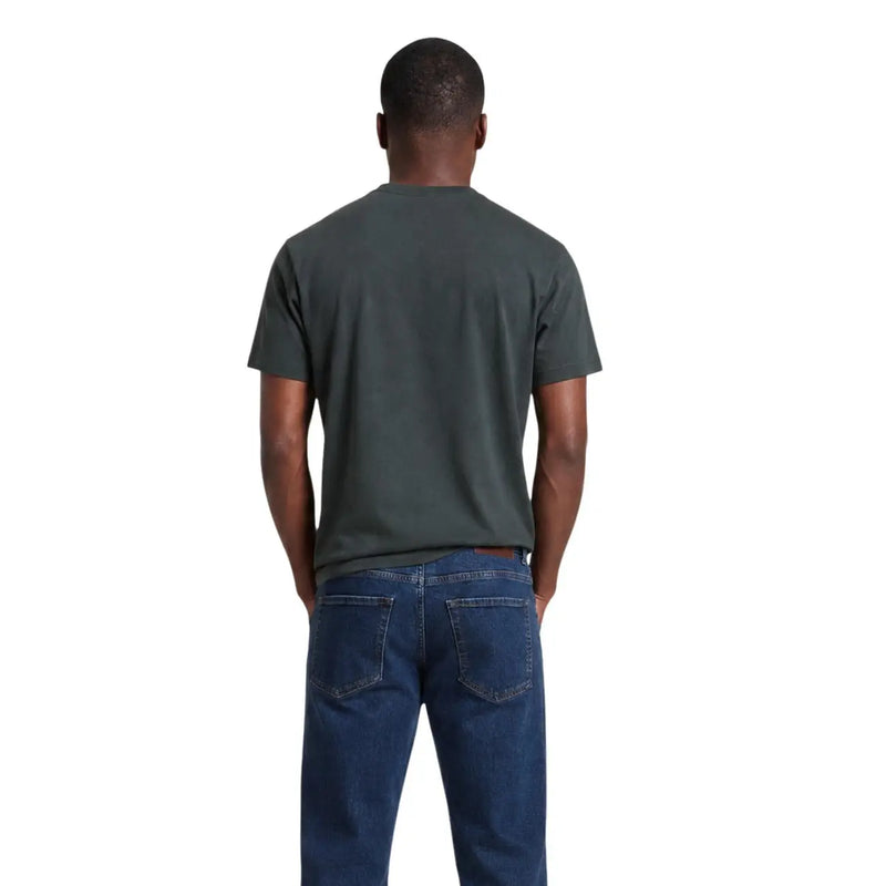 Armani Exchange T-shirt homme en coton vert, manches courtes vert foncé et col rond.