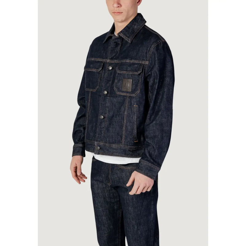 Armani Exchange Veste homme bleue classique en denim indigo foncé mélangé coton, fermeture boutonnée et poches poitrine cousues