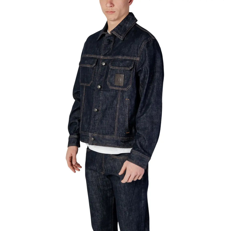 Armani Exchange Veste homme en denim indigo foncé, col classique boutonné et poches poitrine cousues, taille L