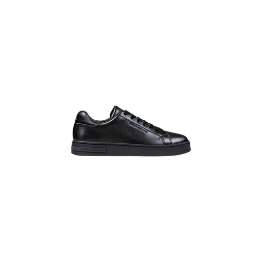 Armani Exchange baskets basses en cuir noir pour hommestop avec un design minimaliste et élégant et un logo latéral discret