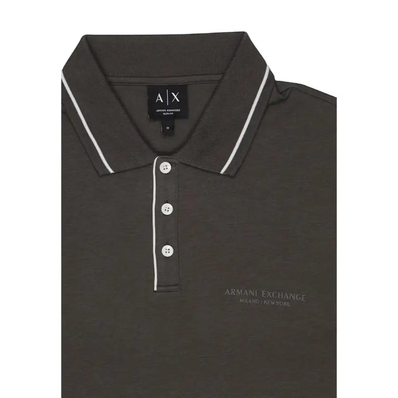 vert olive foncé Armani Exchange Polo homme à manches courtes en coton et élasthanne avec bordure blanche et logo brodé