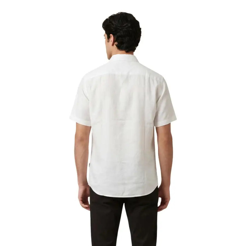 Armani Exchange Chemise blanche pour homme à manches courtes, boutonnée, avec col classique et coupe ajustée, en mélange de coton.