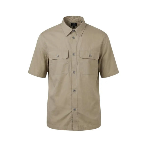 Chemise beige à manches courtes Armani Exchange Chemise homme à col et deux poches poitrine avec étiquette de marque ax