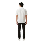 Chemise blanche cintrée à manches courtes et col classique de Armani Exchange collection de chemises pour hommes