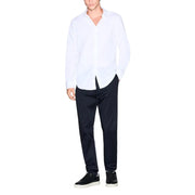 Armani Exchange Chemise homme blanche impeccable à manches longues, boutonnée, avec col classique et lignes épurées