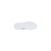 Semelle en caoutchouc blanc au design minimaliste et logo discret en relief. armani exchange Baskets homme en cuir blanc, modèle slip de sport