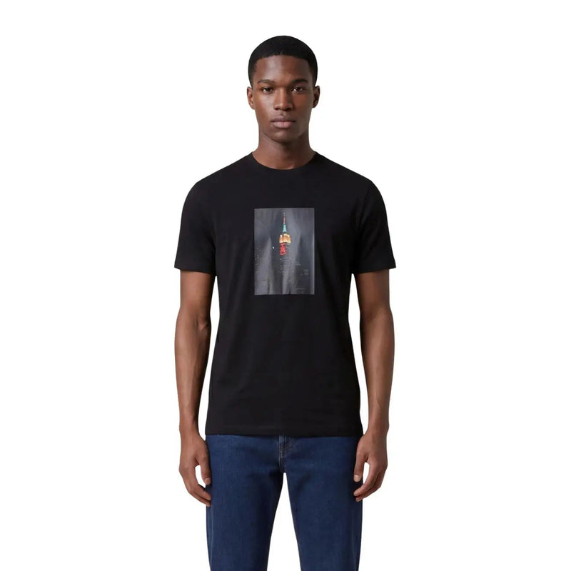 Black Armani Exchange men short-sleeved t-shirt featuring a rectangular Empire State Building graphic print