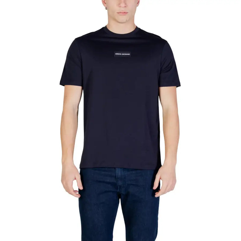 Noir Armani Exchange hommes t-shirt à manches courtes et discret logo rectangulaire sur la poitrine