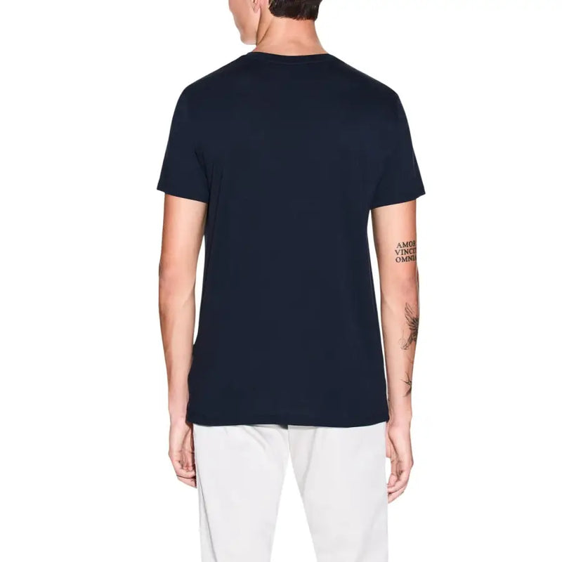 Armani Exchange T-shirt homme bleu marine à manches courtes et col rond t-shirt confectionné en coton pour une tenue décontractée