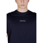 Noir armani exchange hommes t-shirt avec un écusson rectangulaire en tissu de coton doux sur la poitrine