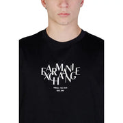 Noir Armani Exchange hommes t-shirt avec un blanc Armani Exchange logo et inscription Milano New York est sur le devant