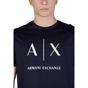 Noir Armani Exchange hommes t-shirt Fabriqué en coton avec un logo hache blanc audacieux et le nom de la marque imprimés en dessous