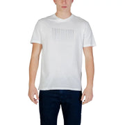 Armani Exchange coton blanc pour hommes t-shirt avec un discret imprimé quadrillé de lettres gris clair sur la poitrine