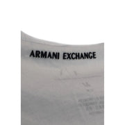 Blanc armani exchange étiquette de vêtement avec logo brodé noir sur armani exchange hommes t-shirt